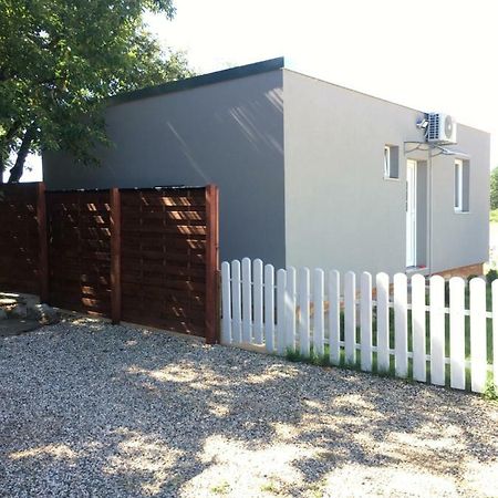 Apartment Grey Пореч Екстер'єр фото